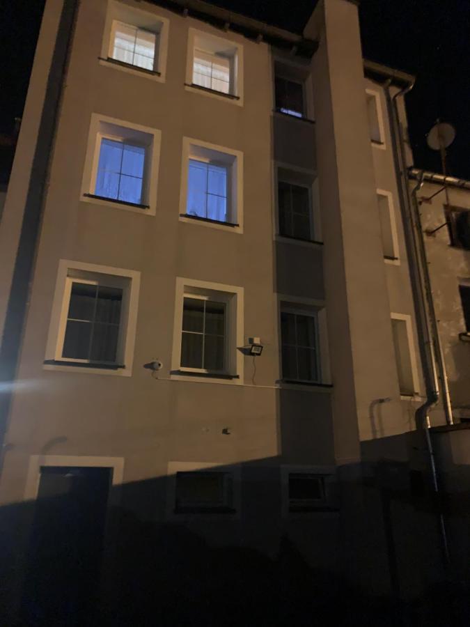 Gold Apartment *